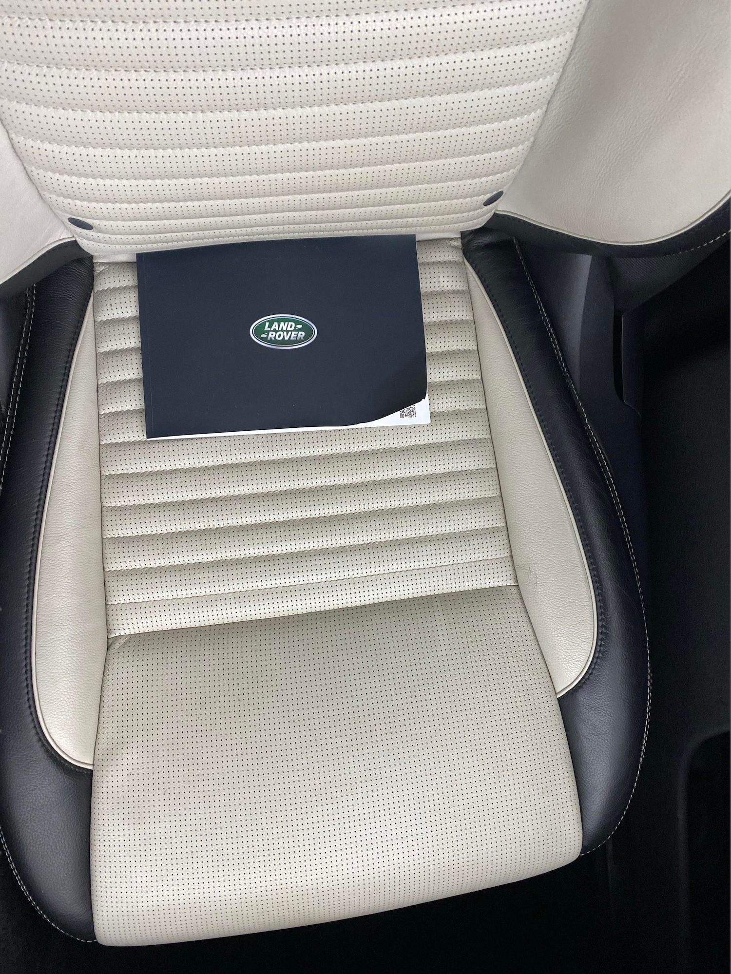 Used Land Rover Discovery Sport 2021 for sale - 77532523: Photo 33