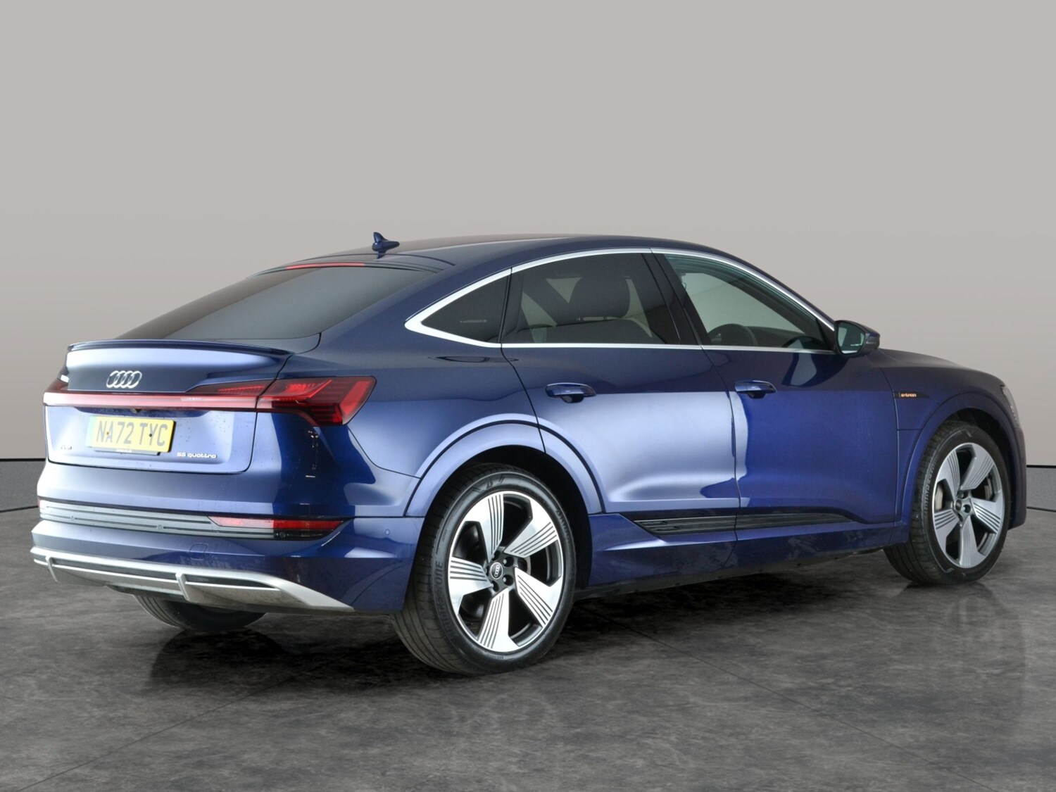 Used Audi e-tron 2022 for sale - 77413087: Photo 10