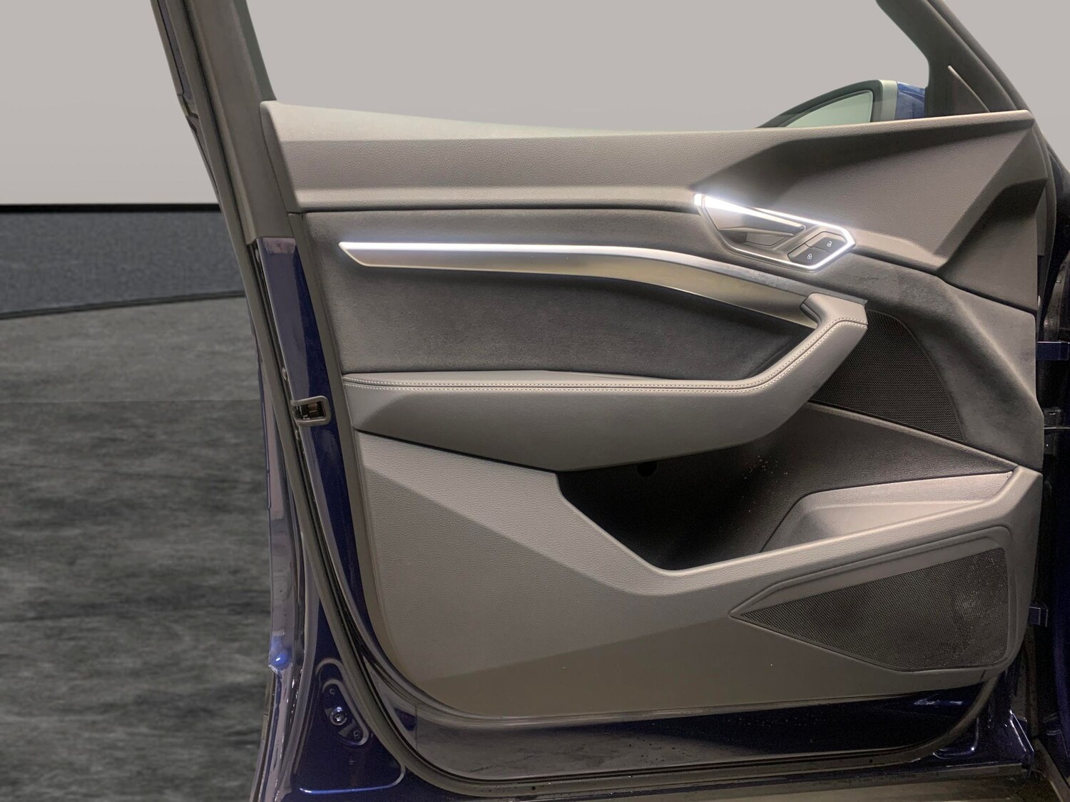 Used Audi e-tron 2022 for sale - 77413087: Photo 25