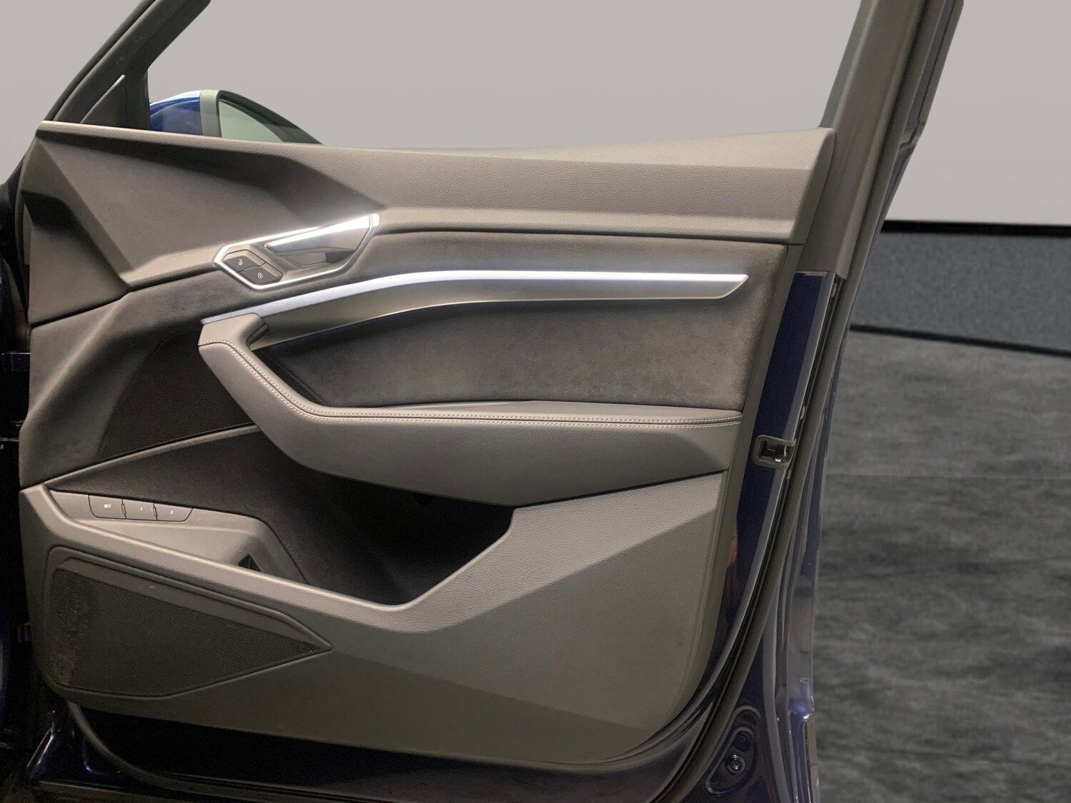 Used Audi e-tron 2022 for sale - 77413087: Photo 28