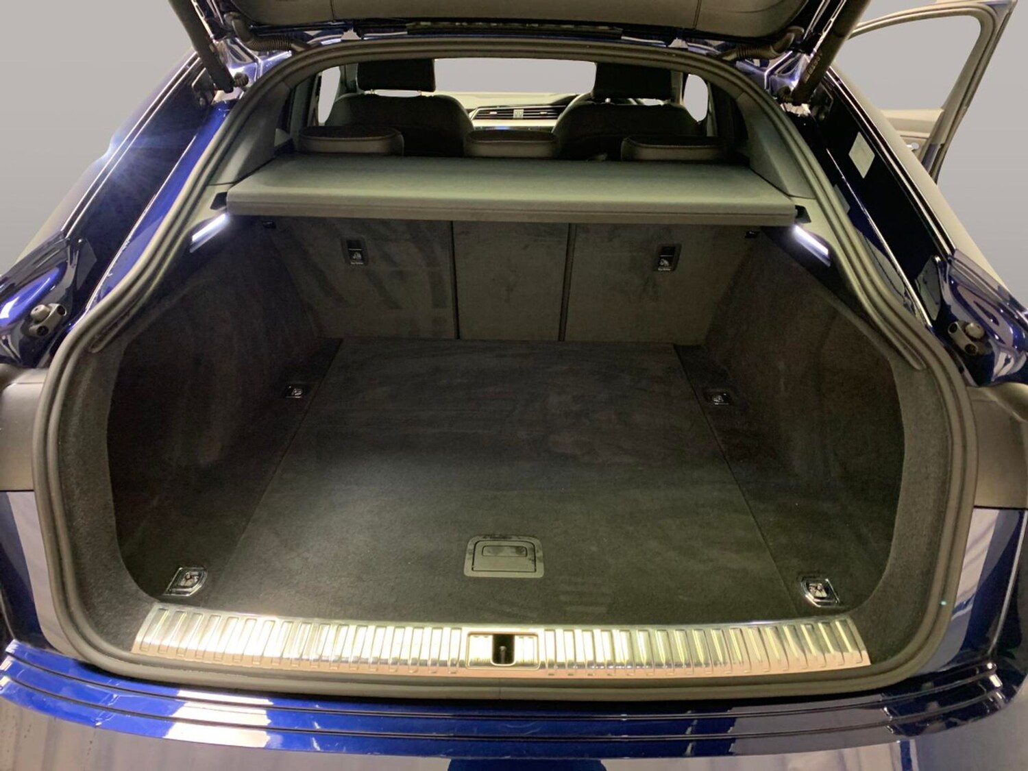 Used Audi e-tron 2022 for sale - 77413087: Photo 32