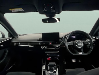 Used Audi A4 Avant 2021 for sale - 79321477: Photo