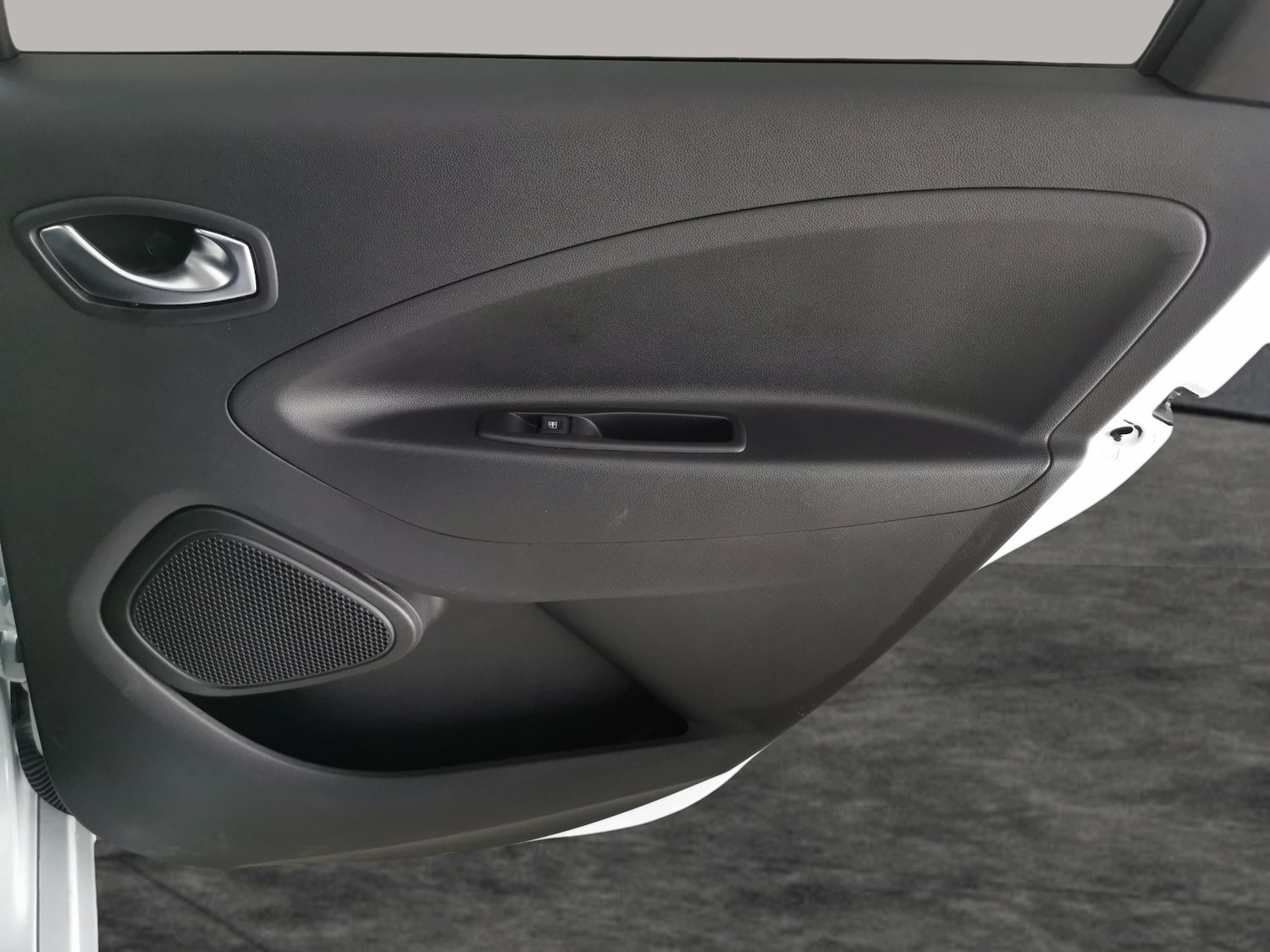 Used Renault Zoe 2021 for sale - 77326671: Photo 24