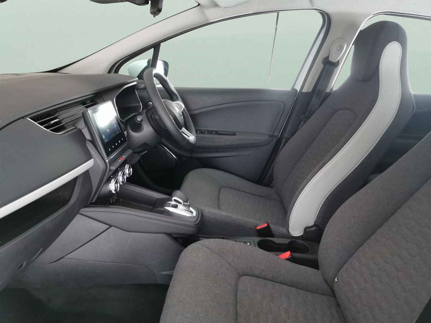 Used Renault Zoe 2021 for sale - 77326671: Photo 4