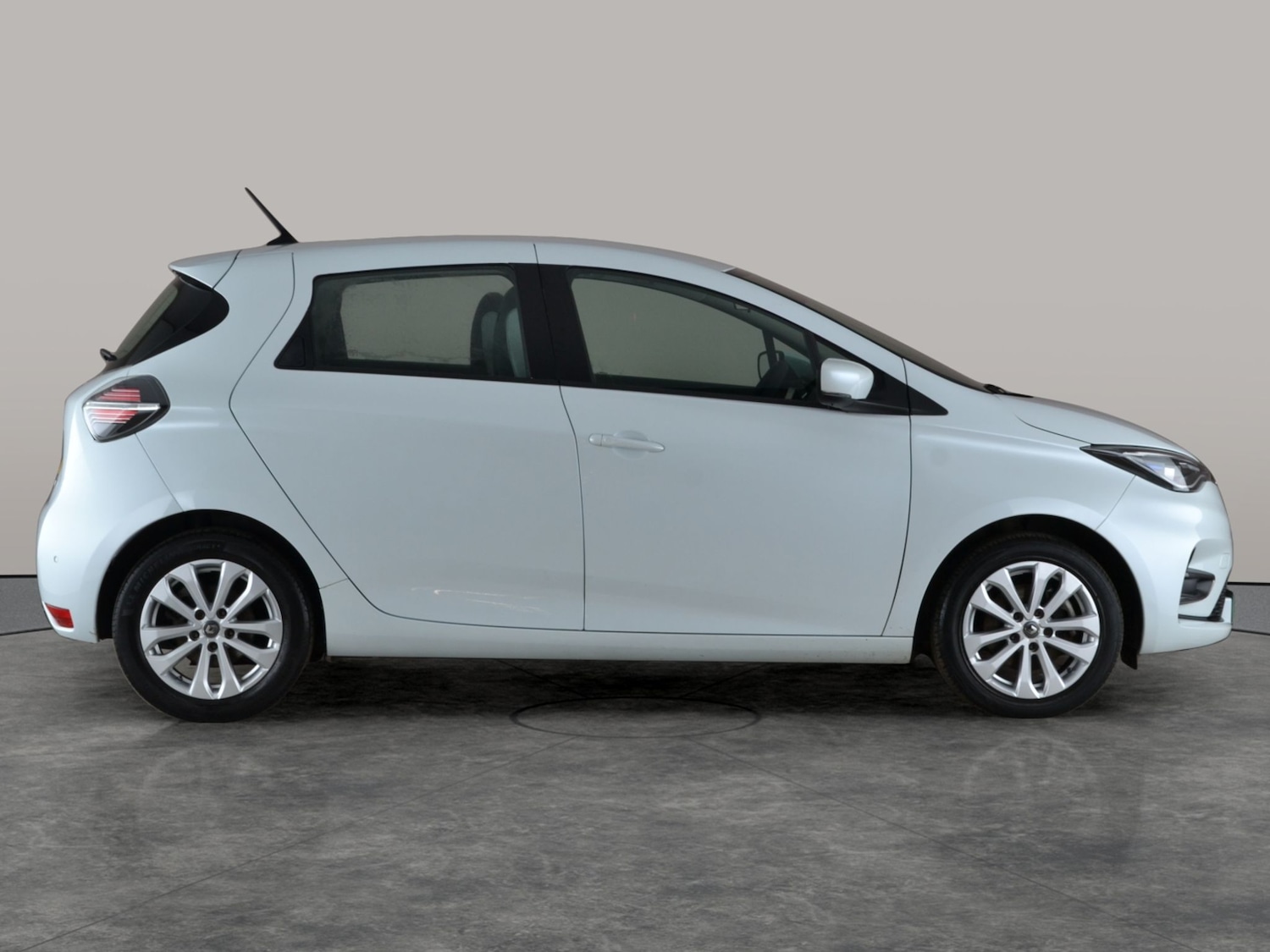Used Renault Zoe 2021 for sale - 77326671: Photo 8