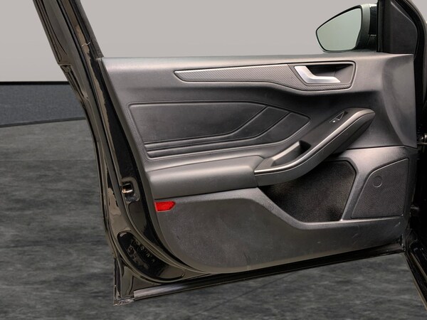 Used Ford Focus 2020 for sale - 76240811: Photo 37