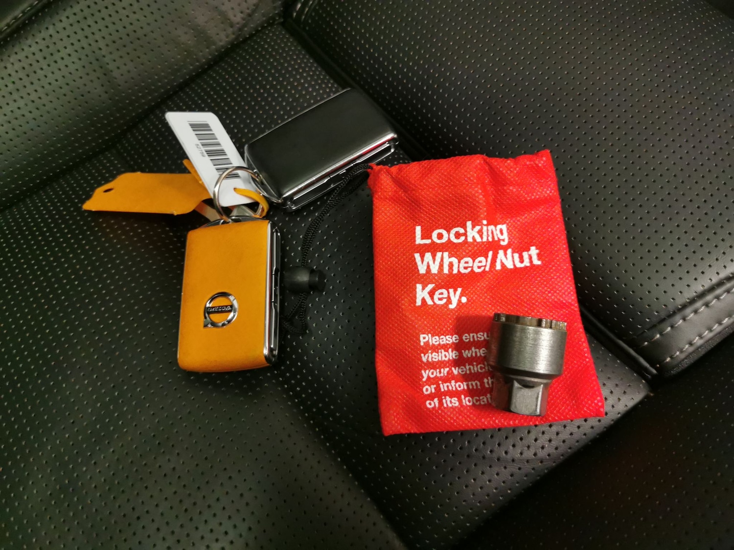 Used Volvo XC60 for sale - 77475474: Photo 36