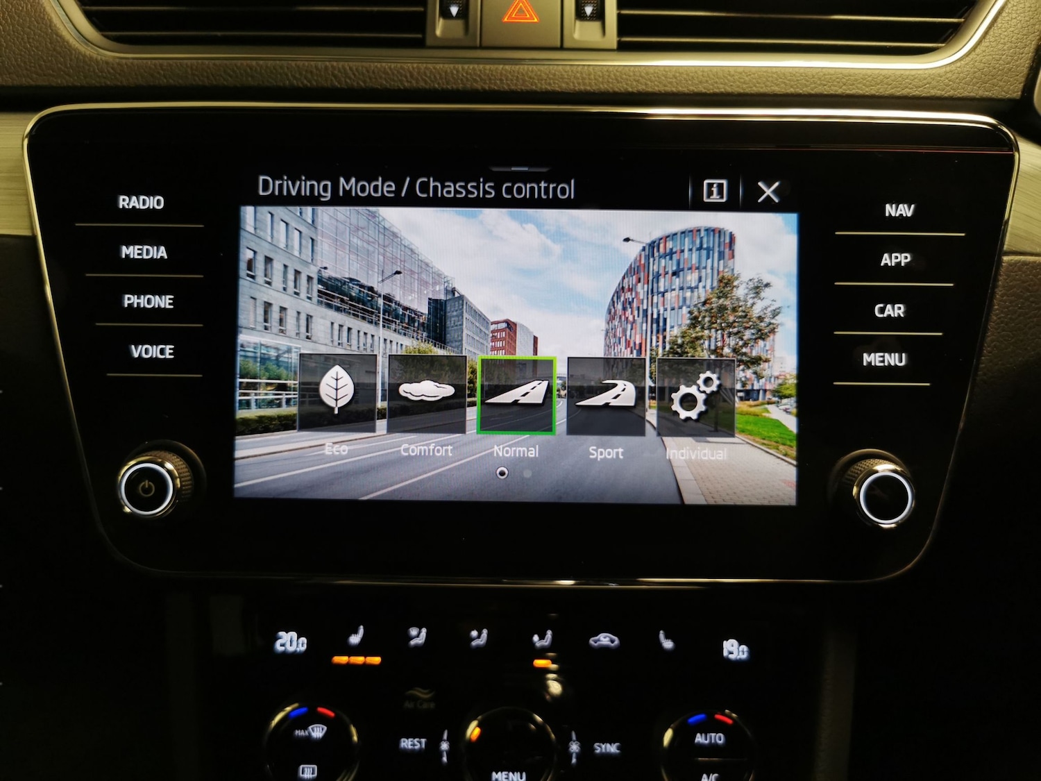 Used Skoda Superb 2021 for sale - 77960555: Photo 22