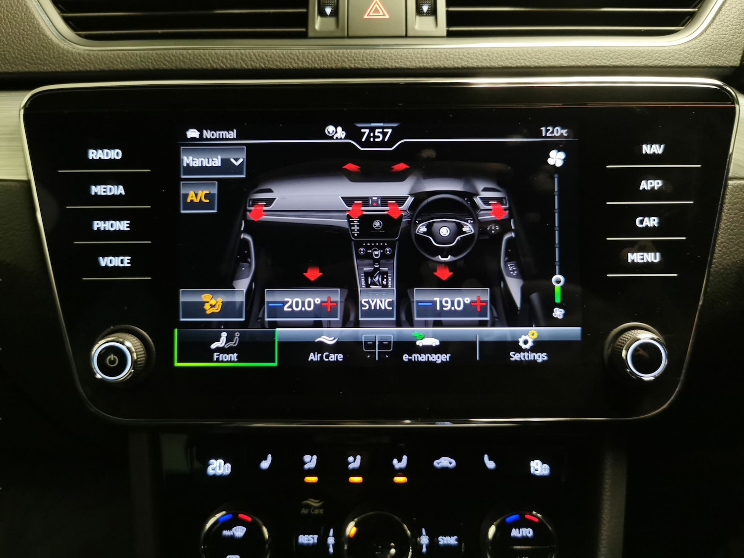 Used Skoda Superb 2021 for sale - 77960555: Photo 23