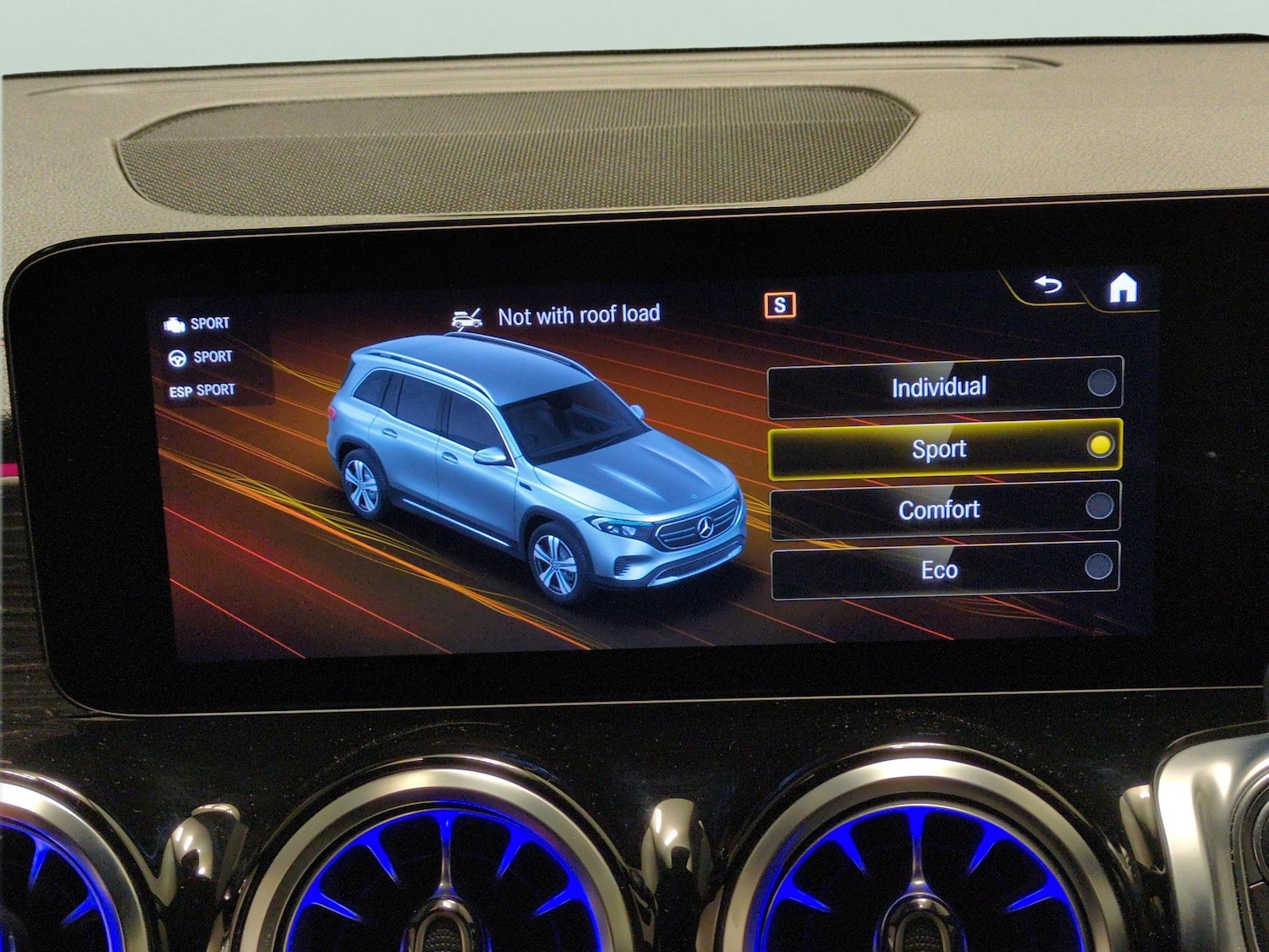 Used Mercedes-Benz EQB 2023 for sale - 77896649: Photo 17