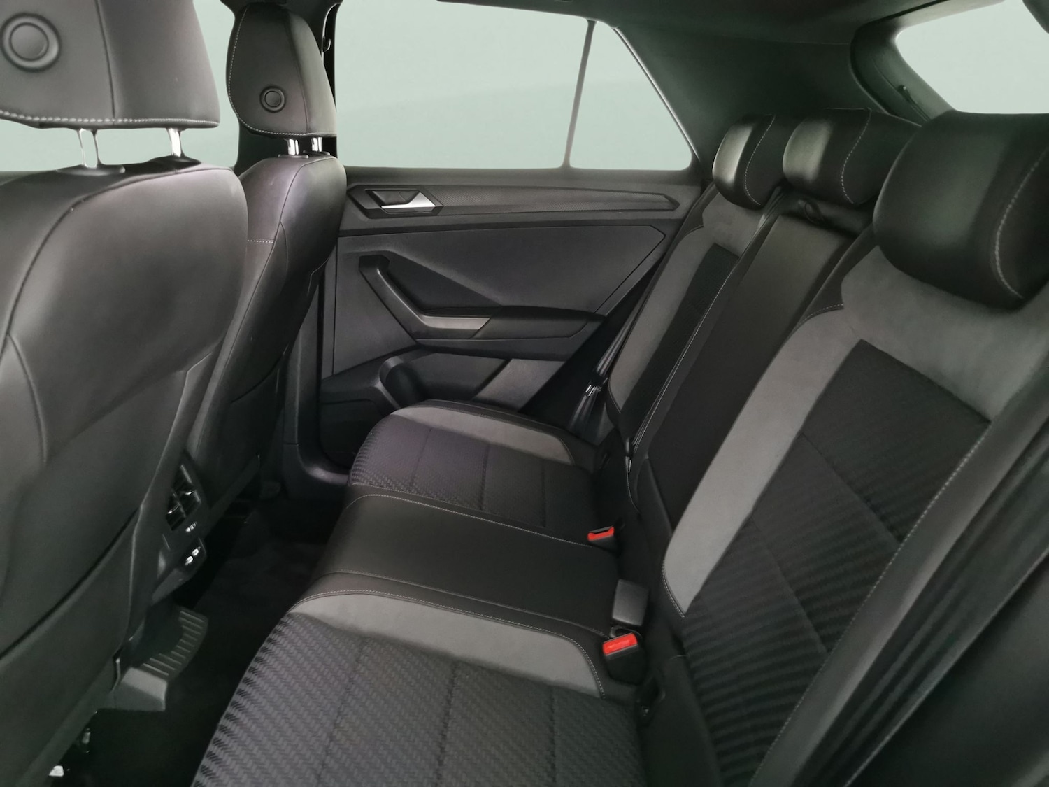 Used Volkswagen T-Roc 2021 for sale - 76731924: Photo 29