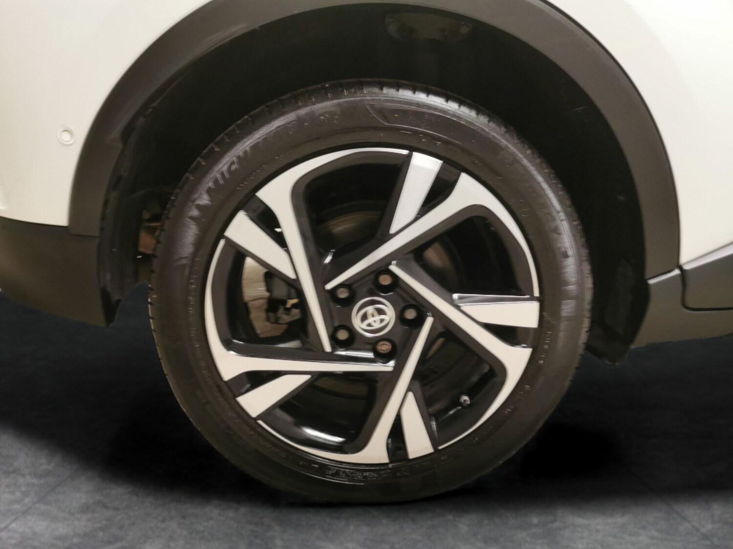 Used Toyota C-HR for sale - 78129464: Photo 22