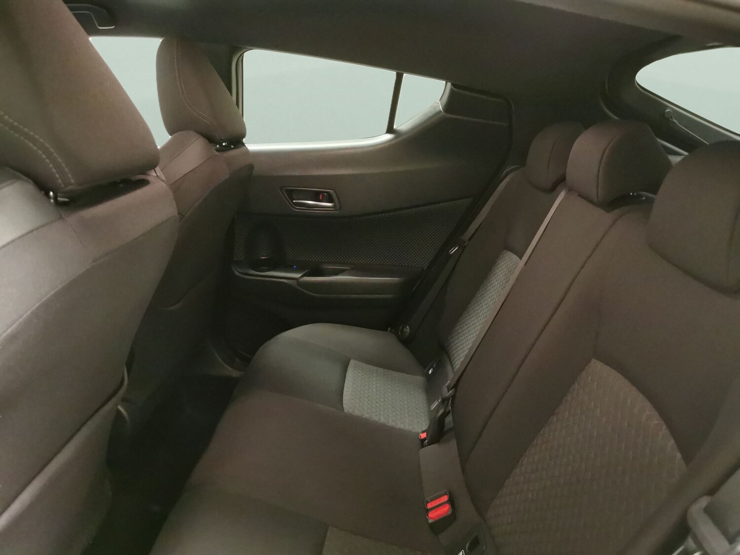 Used Toyota C-HR for sale - 78129464: Photo 23