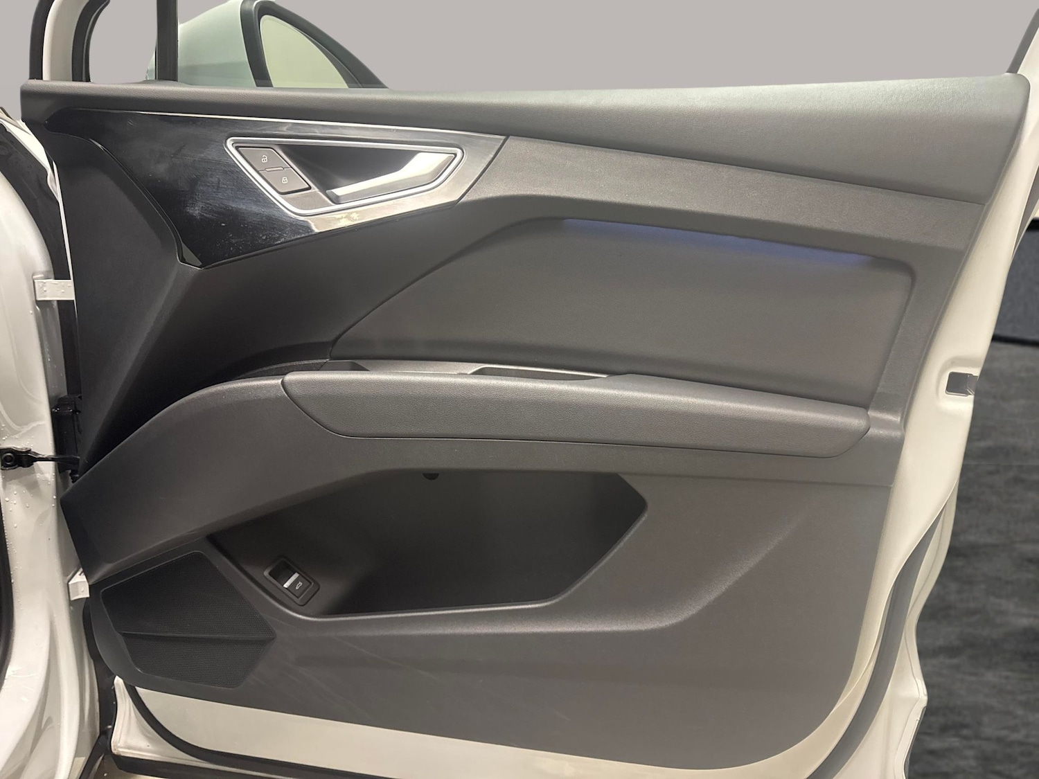 Used Audi Q4 e-tron 2023 for sale - 77743316: Photo 29