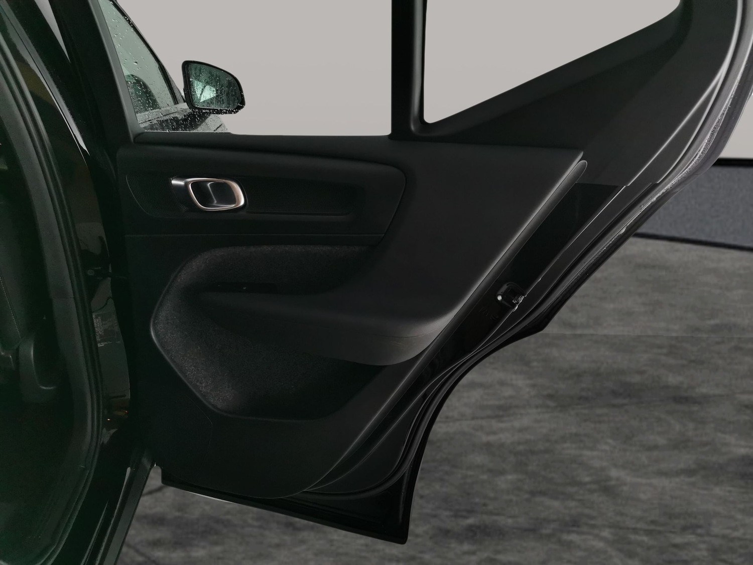 Used Volvo XC40 2022 for sale - 76984536: Photo 31