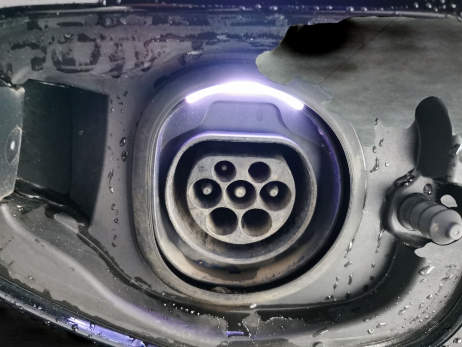 Used Volvo XC40 2022 for sale - 76984536: Photo 32