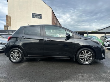 Used Toyota Yaris 2014 for sale - 78981556: Photo