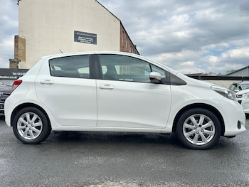 Used Toyota Yaris 2012 for sale - 78958908: Photo
