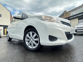 Used Toyota Yaris 2012 for sale - 78958908: Photo