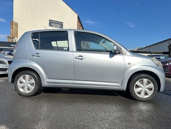 Used Daihatsu Sirion 2009 for sale - 79509220: Photo