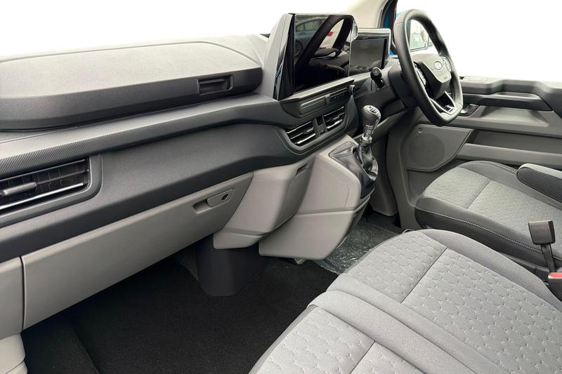 Used Ford Transit Custom 2025 for sale - 76690872: Photo 4