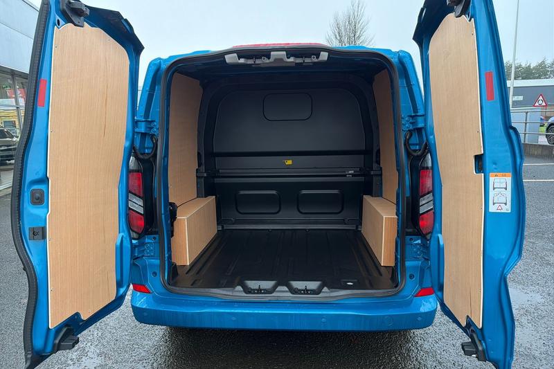 Used Ford Transit Custom 2025 for sale - 76690872: Photo 5