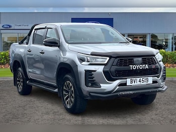 Used Toyota Hilux 2023 for sale - 79102506: Photo