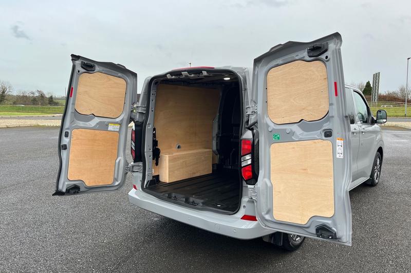 Used Ford Transit Custom 2025 for sale - 77918647: Photo 14