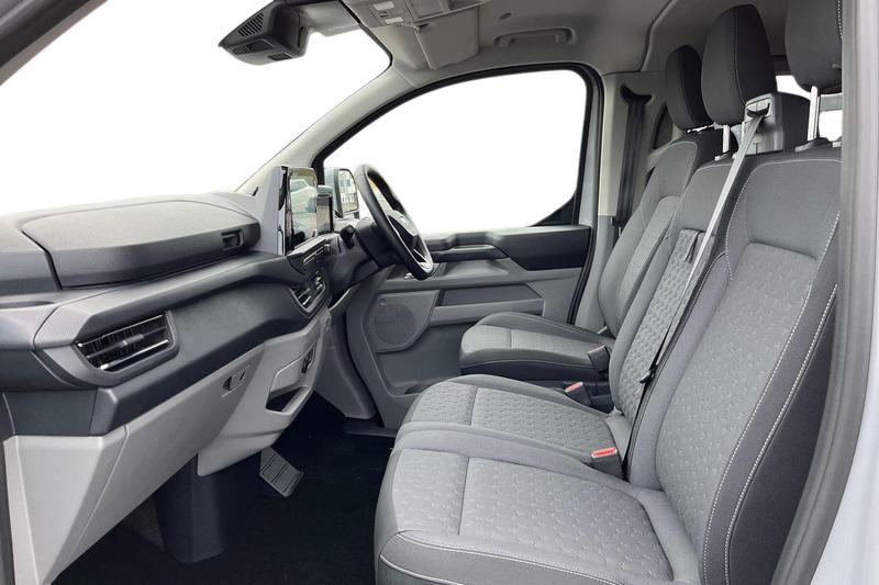 Used Ford Transit Custom 2025 for sale - 77918647: Photo 9