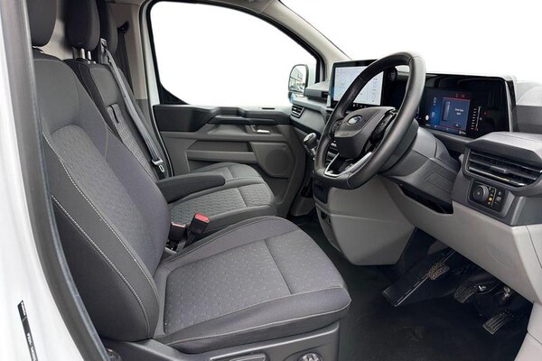 Used Ford Transit Custom 2024 for sale - 76271409: Photo 14