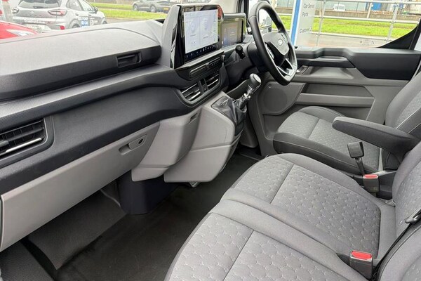 Used Ford Transit Custom 2024 for sale - 76271409: Photo 21