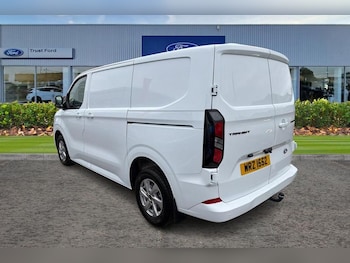 Used Ford Transit Custom 2024 for sale - 76271409: Photo 2