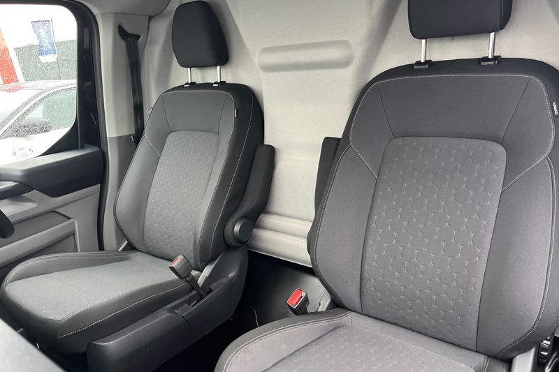 Used Ford Transit Custom 2025 for sale - 77262052: Photo 37