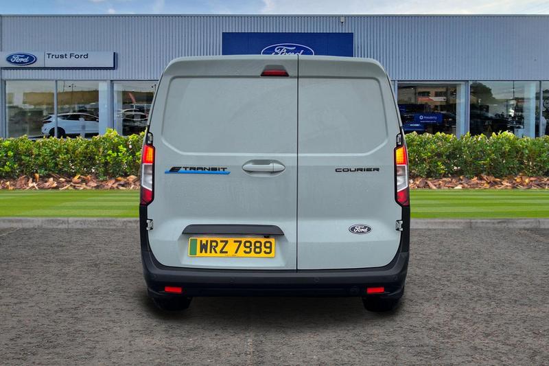 Used Ford Transit Courier 2025 for sale - 77286393: Photo 13