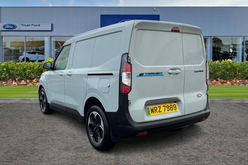 Used Ford Transit Courier 2025 for sale - 77286393: Photo 2