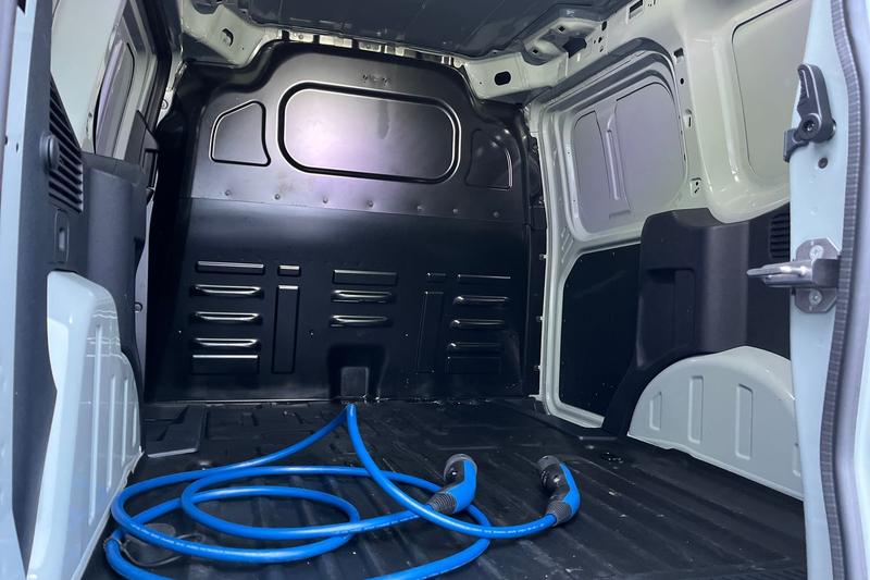 Used Ford Transit Courier 2025 for sale - 77286393: Photo 32