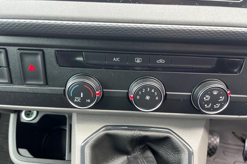 Used Volkswagen Transporter 2023 for sale - 77529194: Photo 15