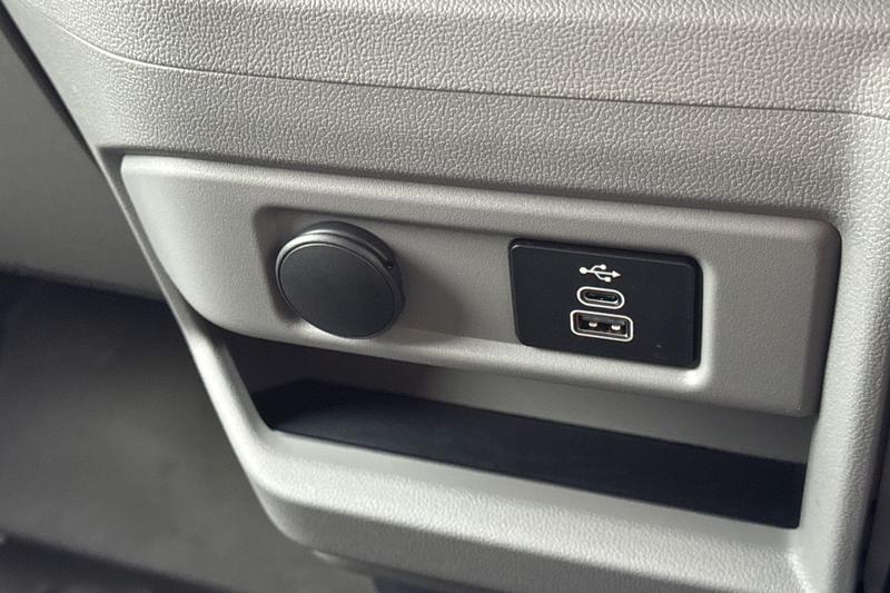 Used Ford Transit Custom 2025 for sale - 76895430: Photo 34