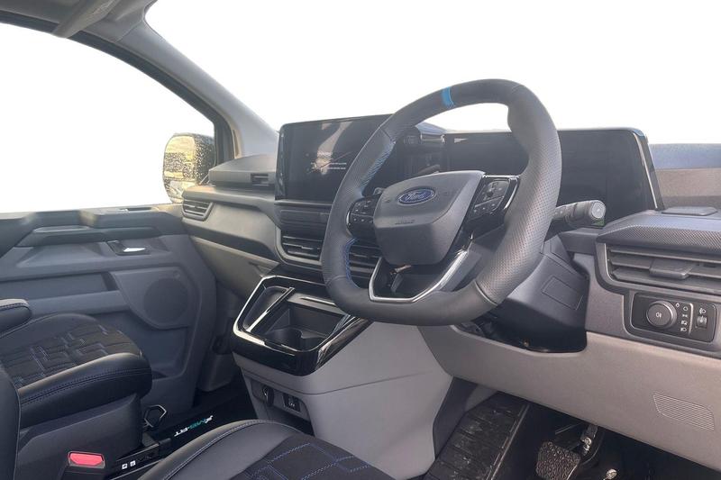 Used Ford Transit Custom 2025 for sale - 76895437: Photo 13