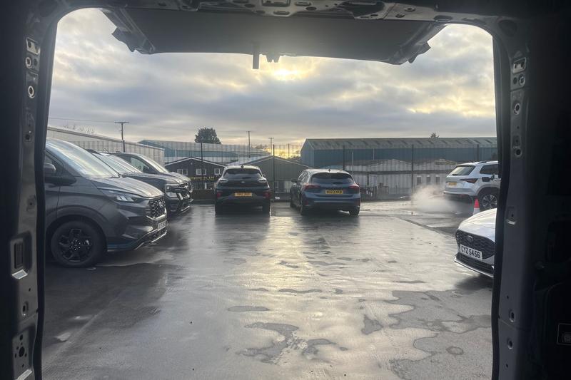 Used Ford Transit Custom 2025 for sale - 76895437: Photo 26