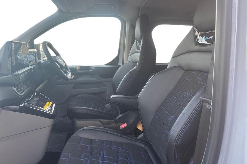 Used Ford Transit Custom 2025 for sale - 76895437: Photo 4