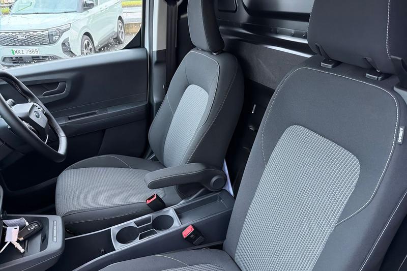 Used Ford Transit Courier 2025 for sale - 77176384: Photo 23