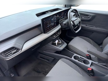 Used Ford E-Transit Courier undefined for sale - 77176384: Photo