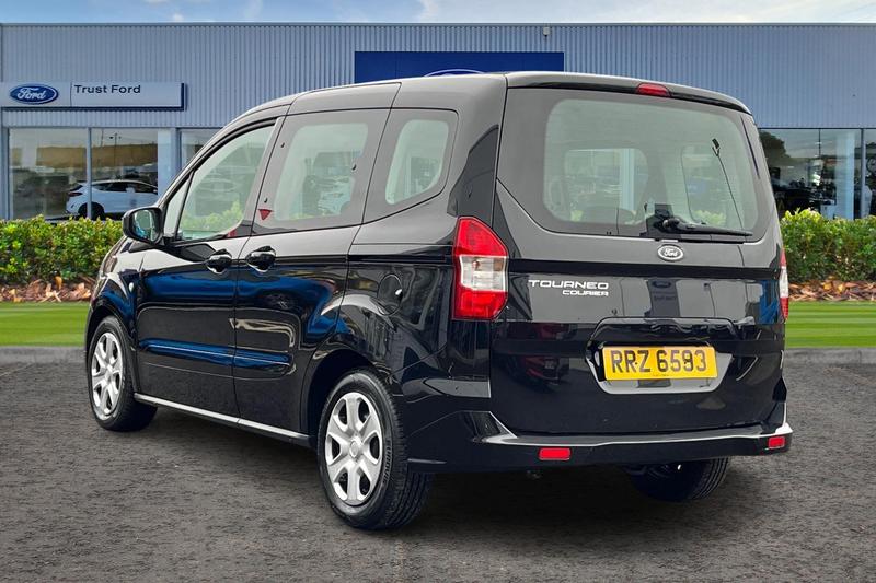 Used Ford Tourneo Courier 2020 for sale - 76382073: Photo 2