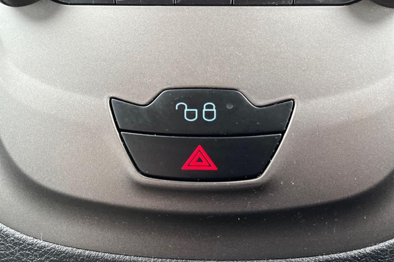 Used Ford Tourneo Courier 2020 for sale - 76382073: Photo 30