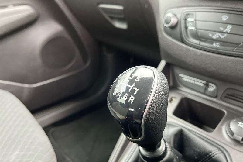 Used Ford Tourneo Courier 2020 for sale - 76382073: Photo 32