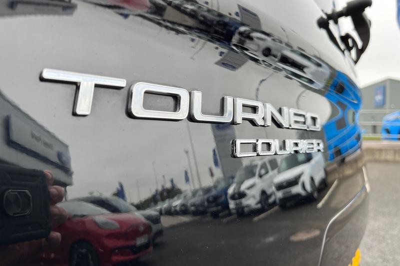Used Ford Tourneo Courier 2020 for sale - 76382073: Photo 38