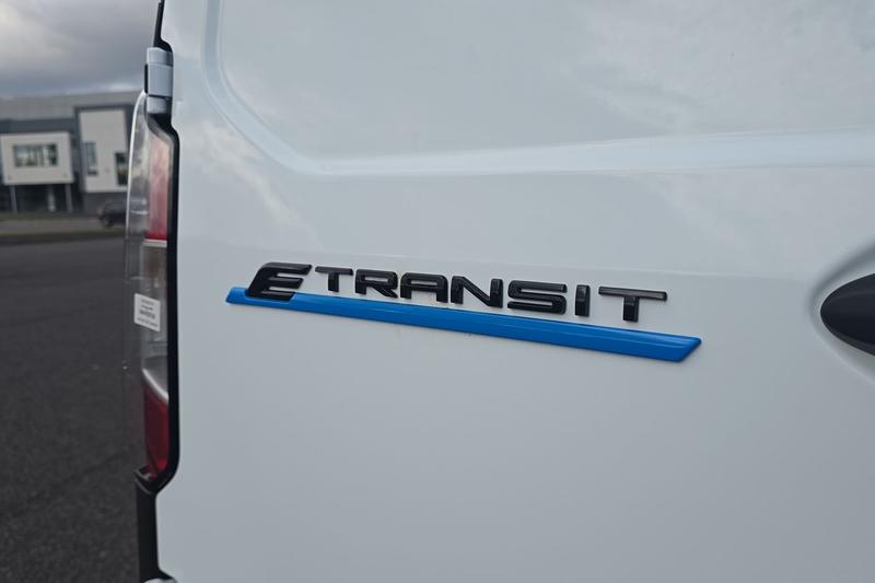 Used Ford Transit Courier 2025 for sale - 78042843: Photo 19