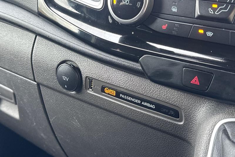 Used Ford Transit Custom 2023 for sale - 76382094: Photo 33