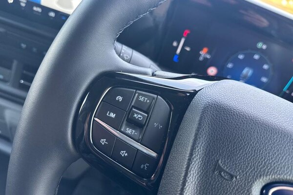 Used Ford E-Transit 2024 for sale - 73357710: Photo 23